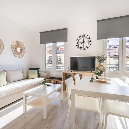 Apartamento Con Vistas En Lavapies Apartman Madrid Kültér fotó