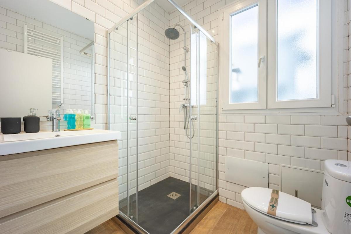 Apartamento Con Vistas En Lavapies Apartman Madrid Kültér fotó