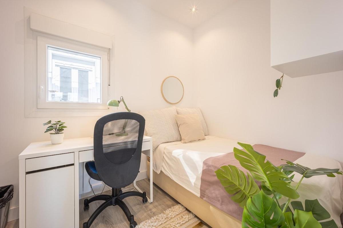 Apartamento Con Vistas En Lavapies Apartman Madrid Kültér fotó