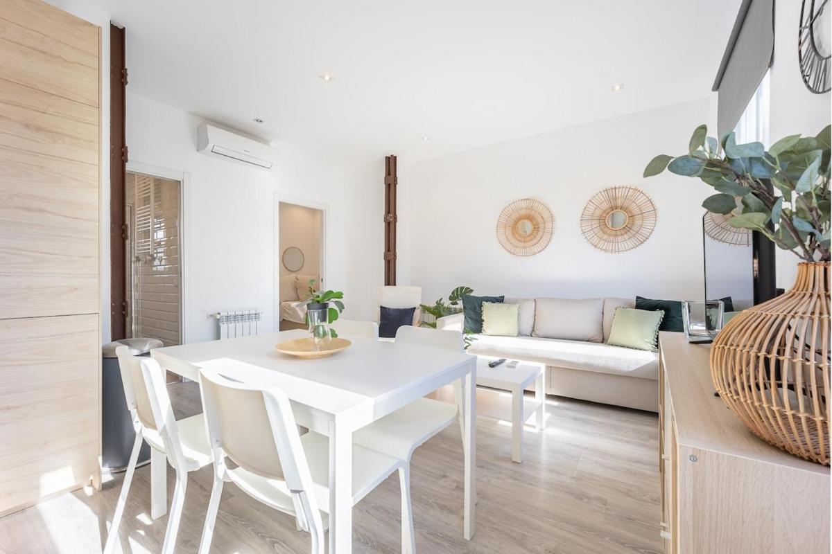 Apartamento Con Vistas En Lavapies Apartman Madrid Kültér fotó